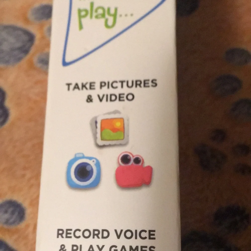 ITOUCH WATCH By PlayZoom Customize Clock, Record Videos & Pic Voice & Play Games